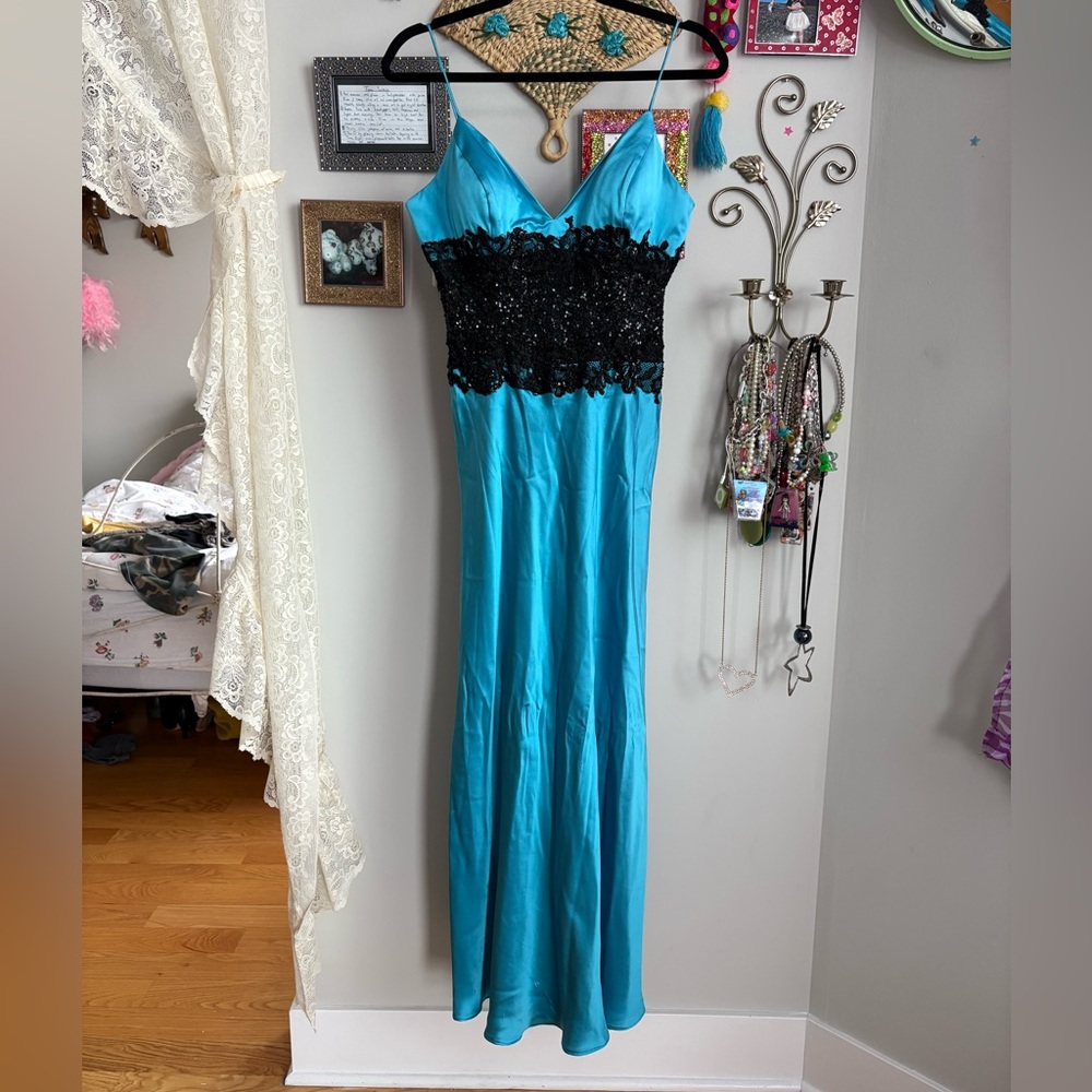 Jovani Turquoise and Black Sequined Lace Formal Gown